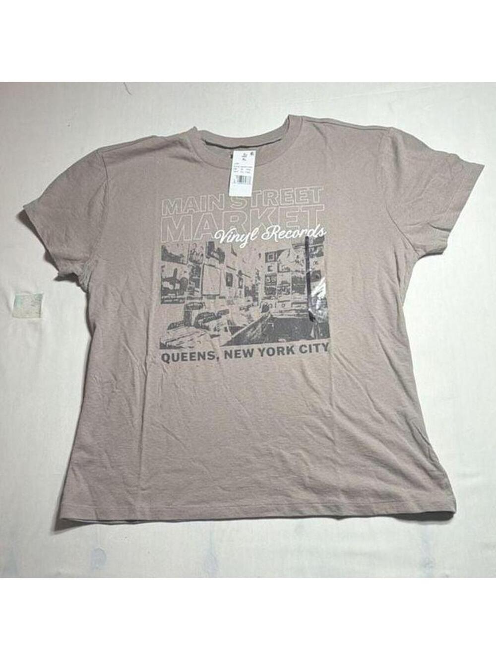 Doe Main Street Market Vinyl Records Queens New York City Graphic T-Shirt XL